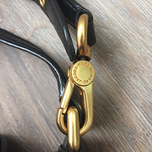 EUC Like New Marc by Marc Jacobs Black Soft Leather Hobo Purse Handbag Bag Brass - Picture 4 of 8